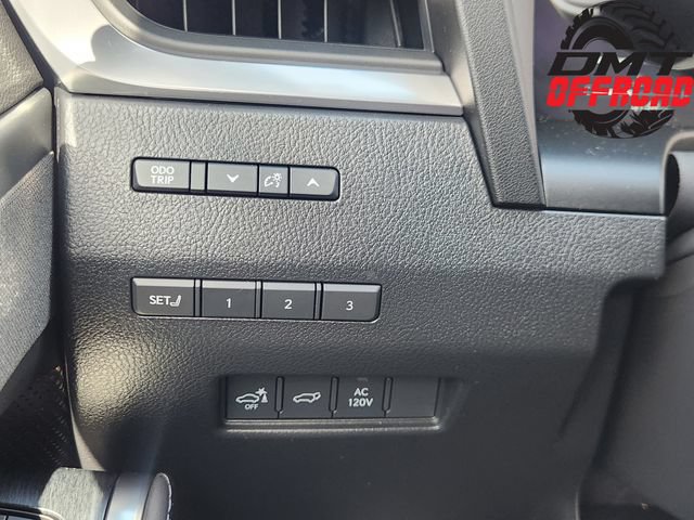 Used 2026 Lexus GX 550 w/ Accessory Package (2T) AWD/4WD image 21