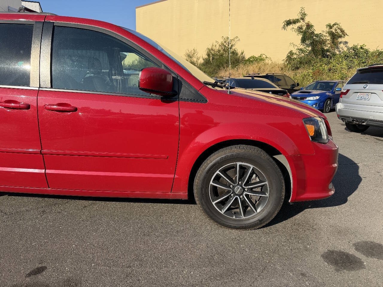 Used 2016 Dodge Grand Caravan R/T FWD image 7