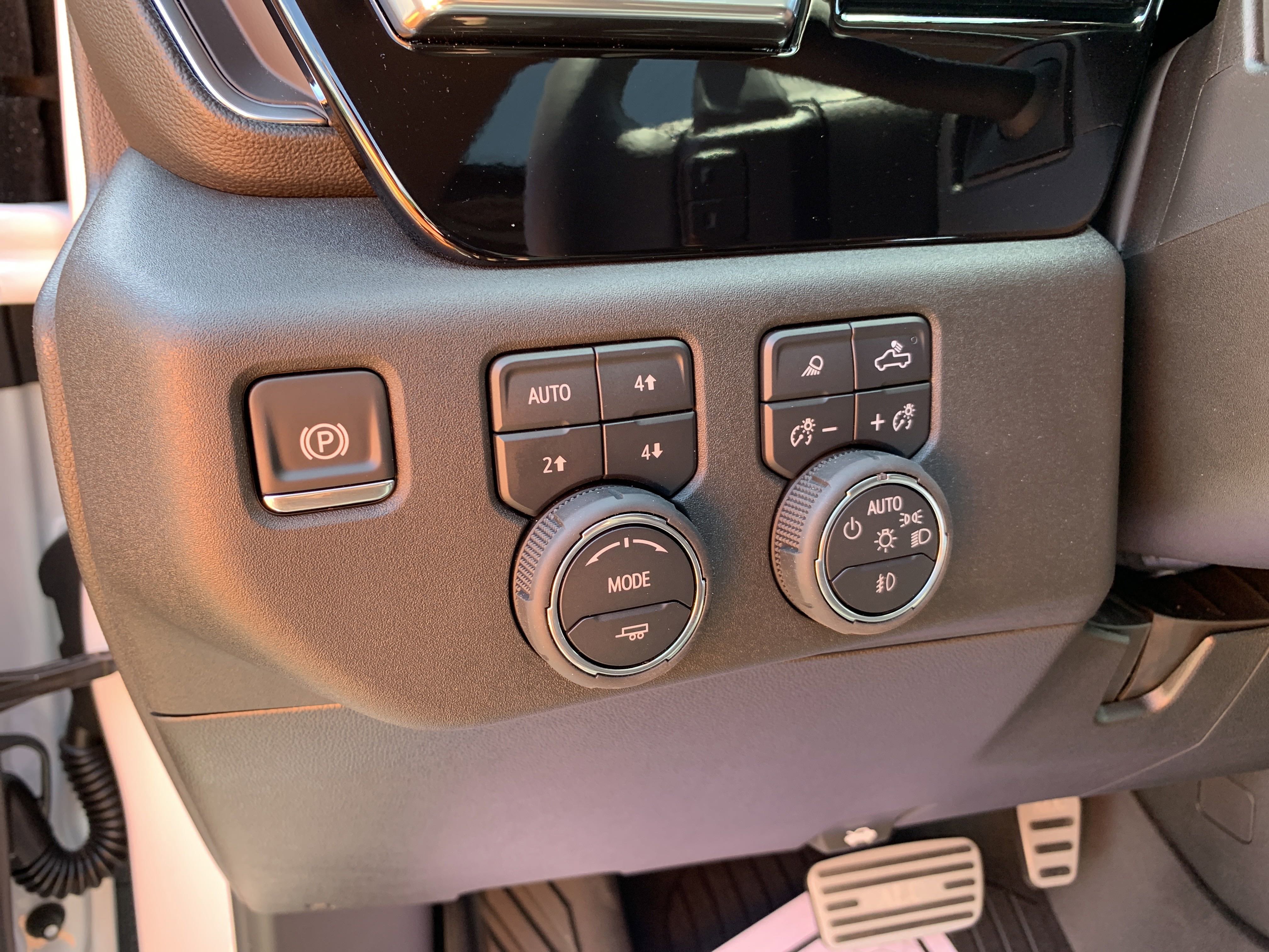 New 2025 Chevrolet Silverado 1500 RST image 18