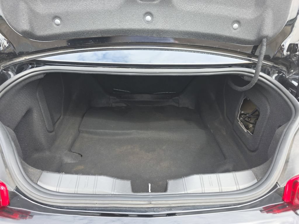 Used 2023 Chevrolet Camaro LT RWD image 16