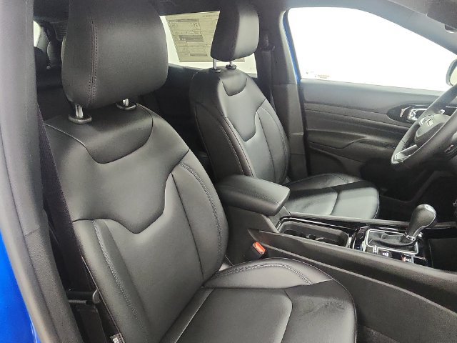 New 2026 Jeep Compass Limited AWD/4WD image 32