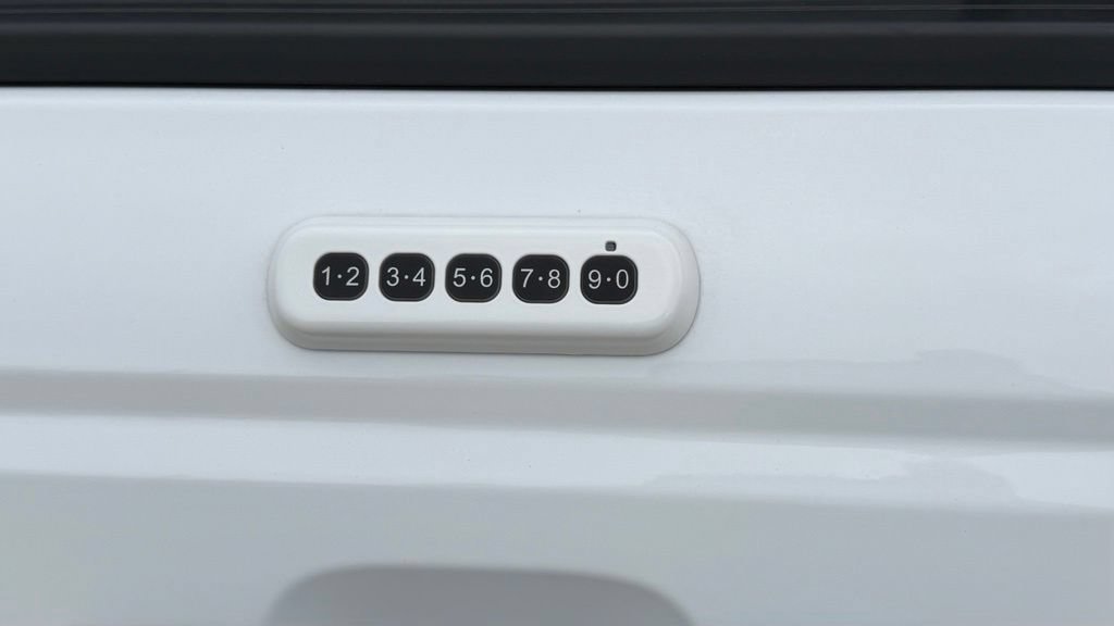 Used 2022 Ford Bronco Wildtrak AWD/4WD image 16