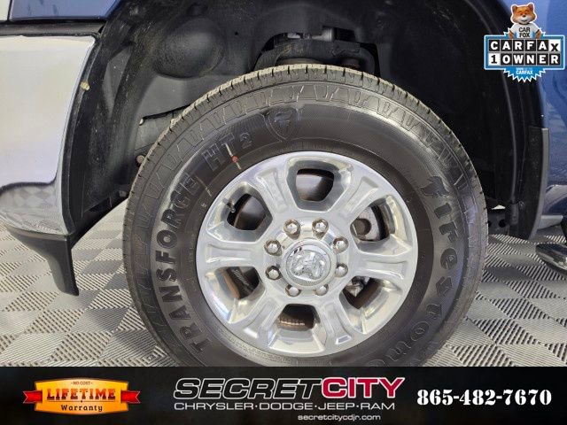 Used 2024 RAM 2500 Big Horn w/ Bed Utility Group image 9