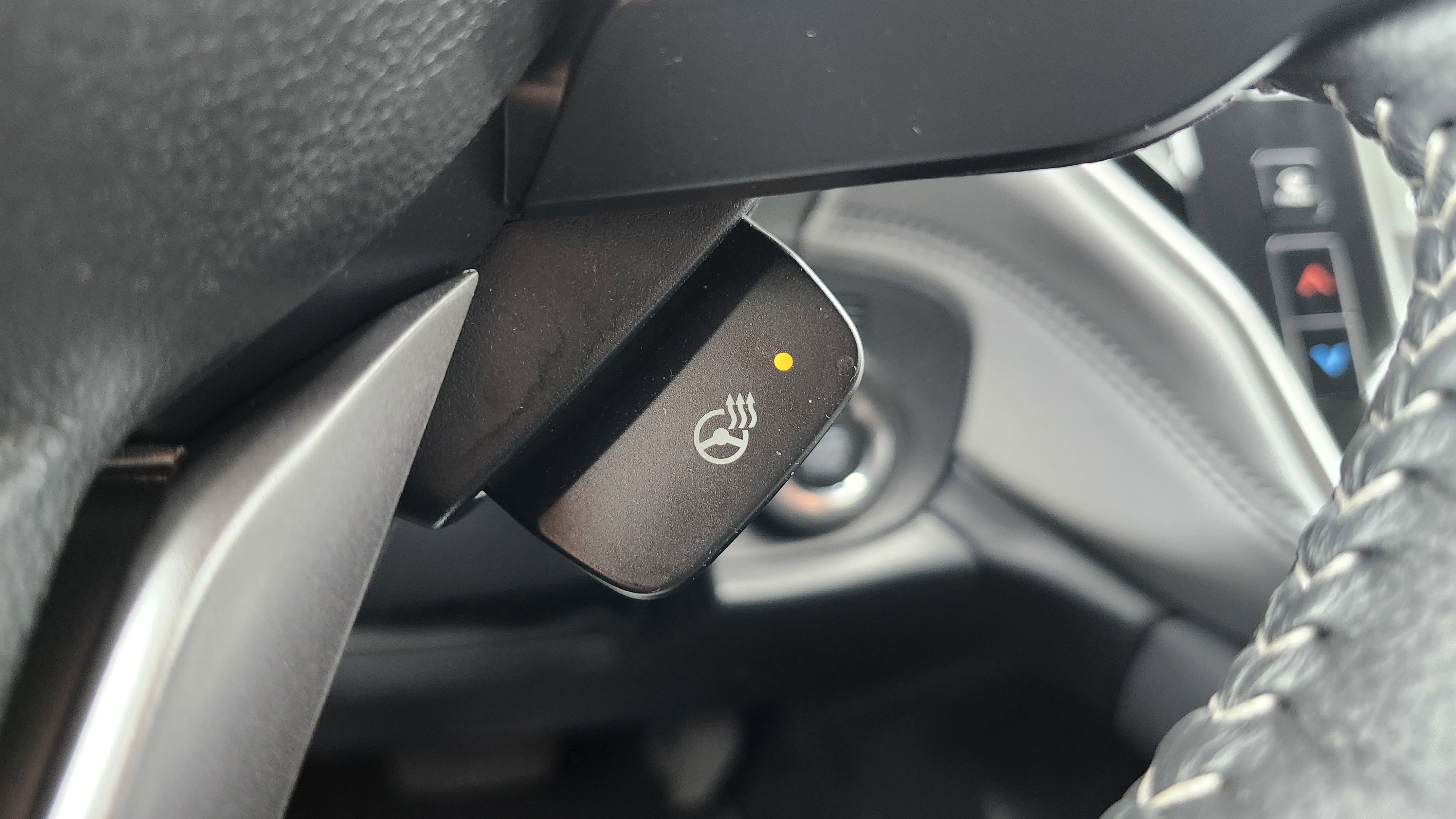 Used 2025 Subaru Outback Limited XT image 35