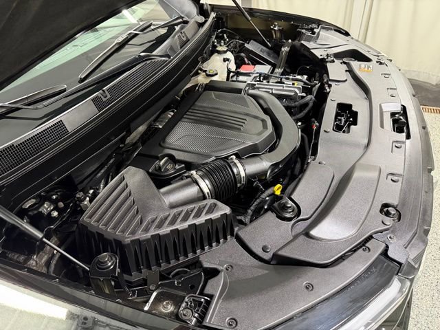 Used 2024 GMC Acadia Elevation w/ LPO, Floor Liner Package AWD/4WD image 28