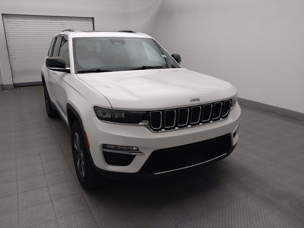 Used 2024 Jeep Grand Cherokee Limited 4xe AWD/4WD image 14