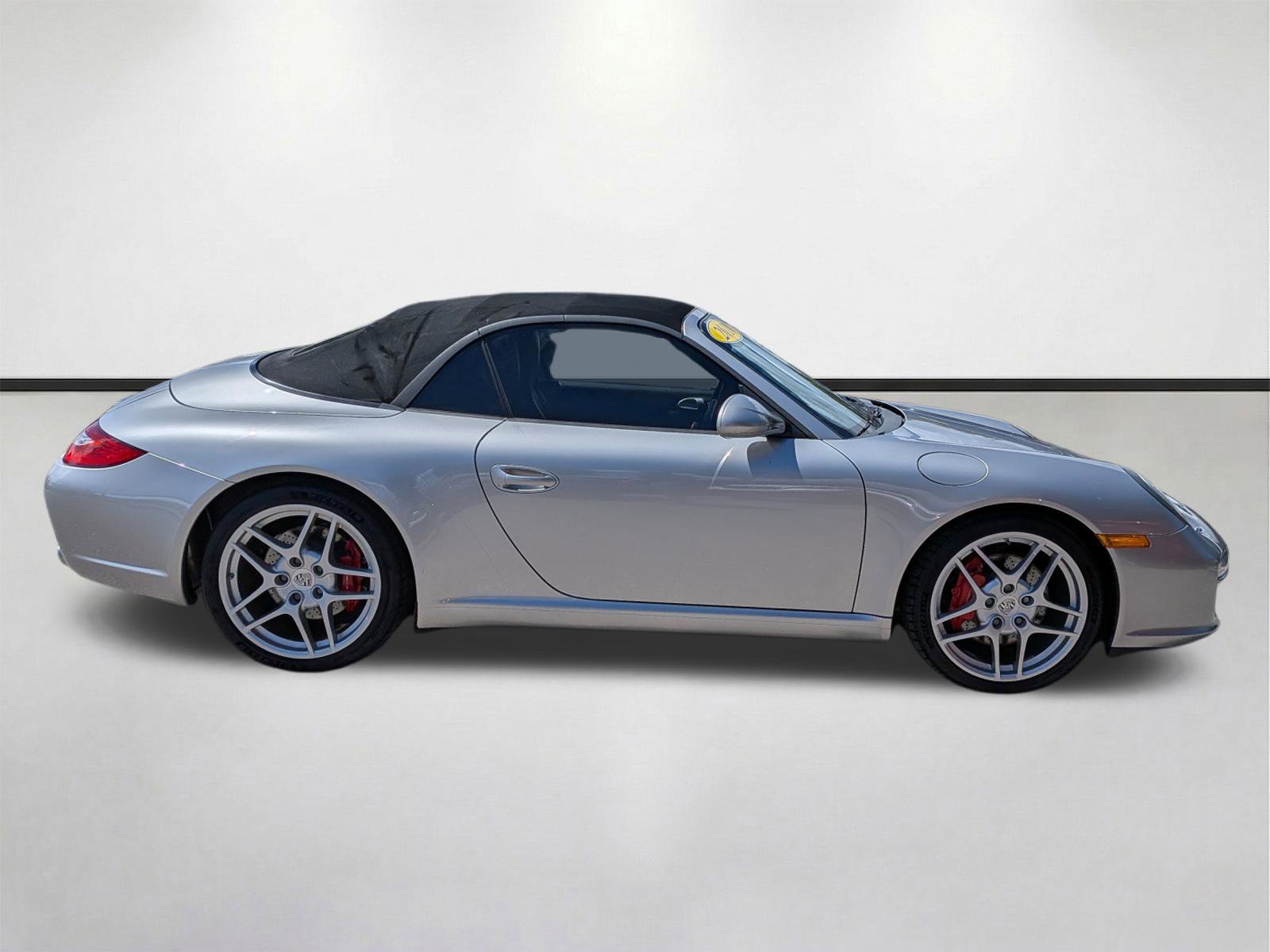 Used 2010 Porsche 911 Carrera S RWD image 3