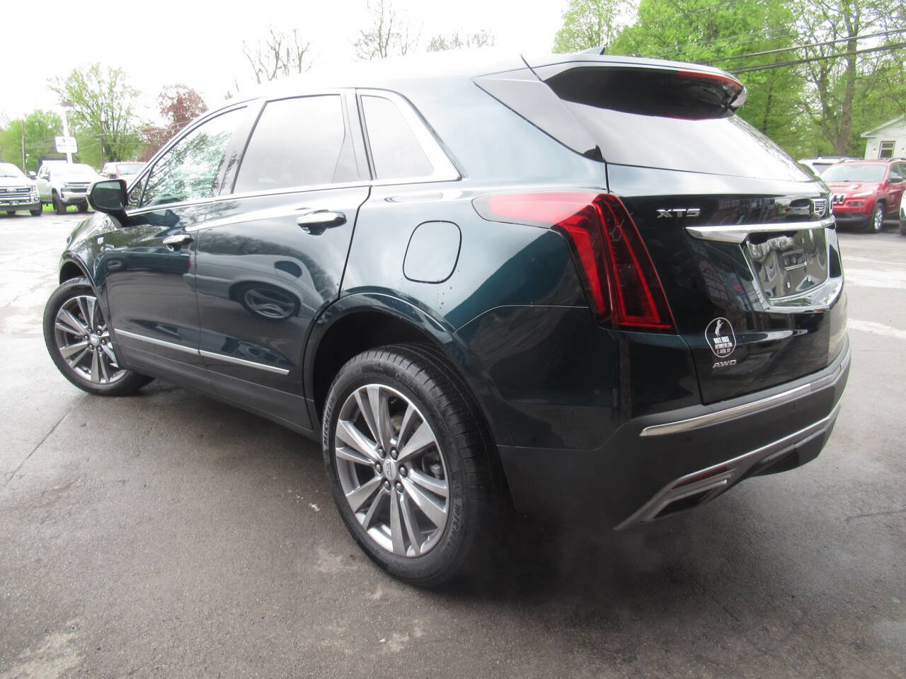 Used 2024 Cadillac XT5 Premium Luxury w/ LPO, Floor Liner Package AWD/4WD image 19