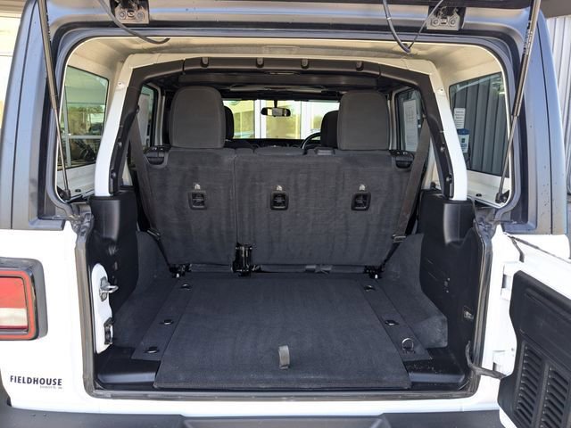 Used 2021 Jeep Wrangler Unlimited Sport AWD/4WD image 5