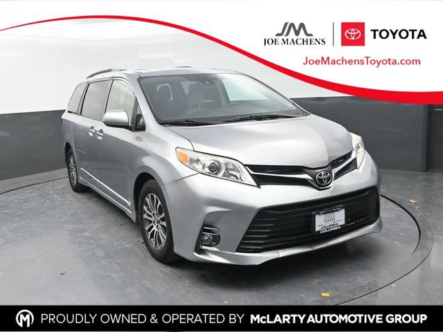 Used 2018 Toyota Sienna XLE FWD 360° Tour