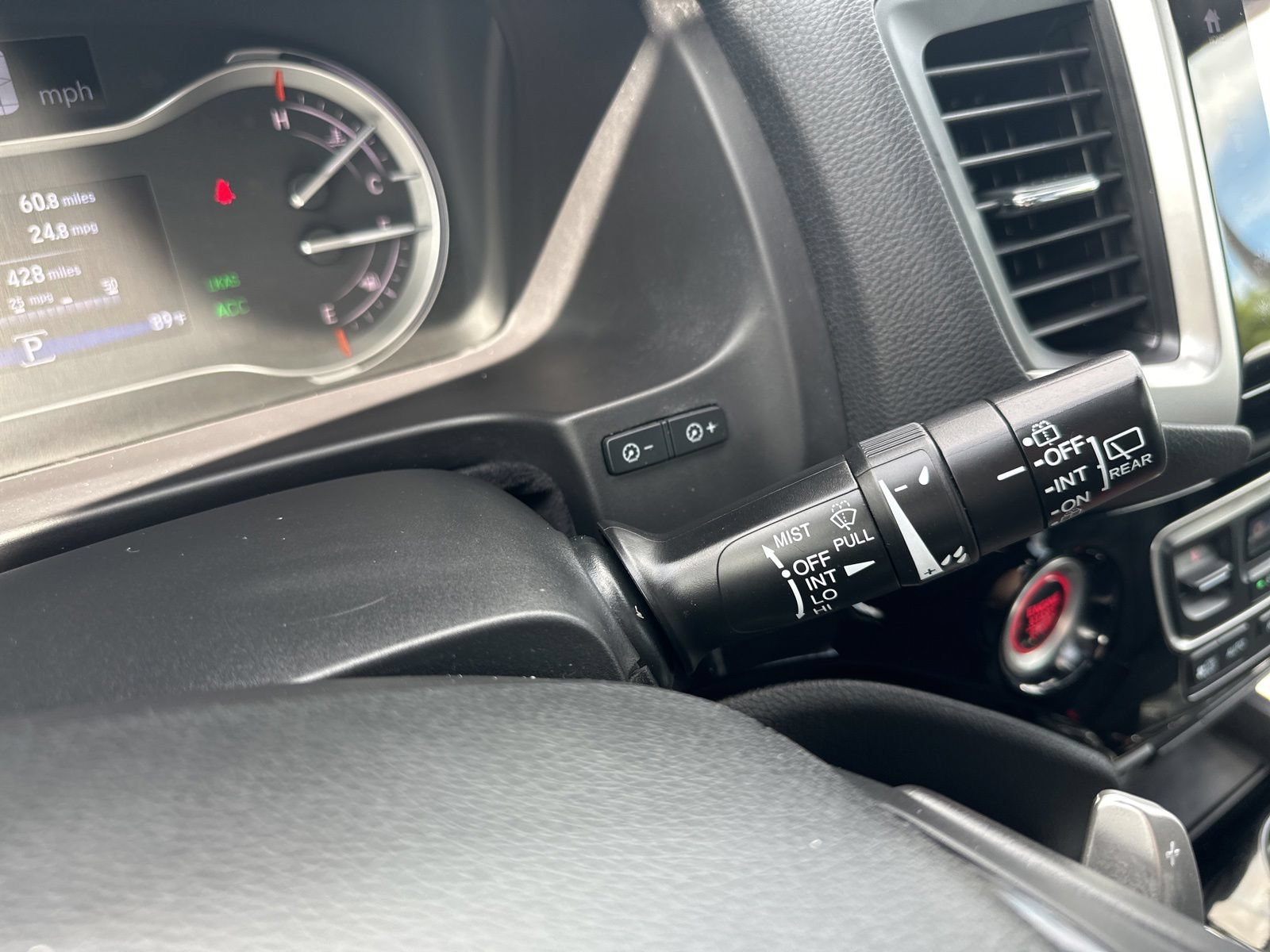 Used 2018 Honda Pilot Touring image 57