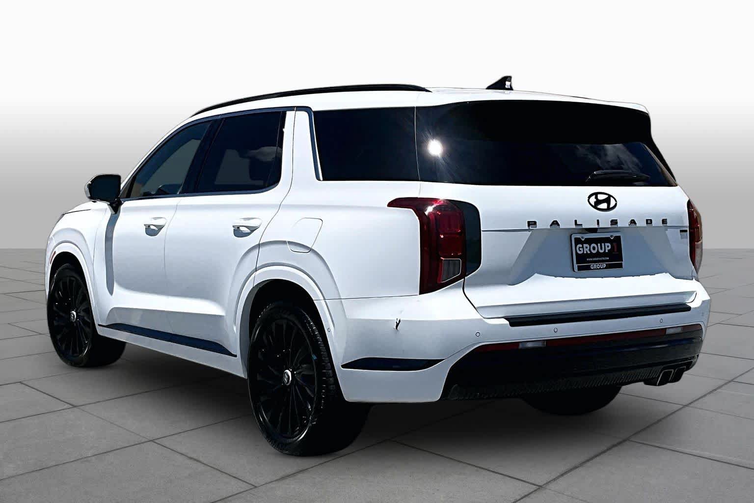 Used 2024 Hyundai Palisade Calligraphy AWD/4WD image 12