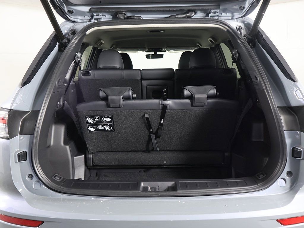 New 2026 Mitsubishi Outlander SE image 24