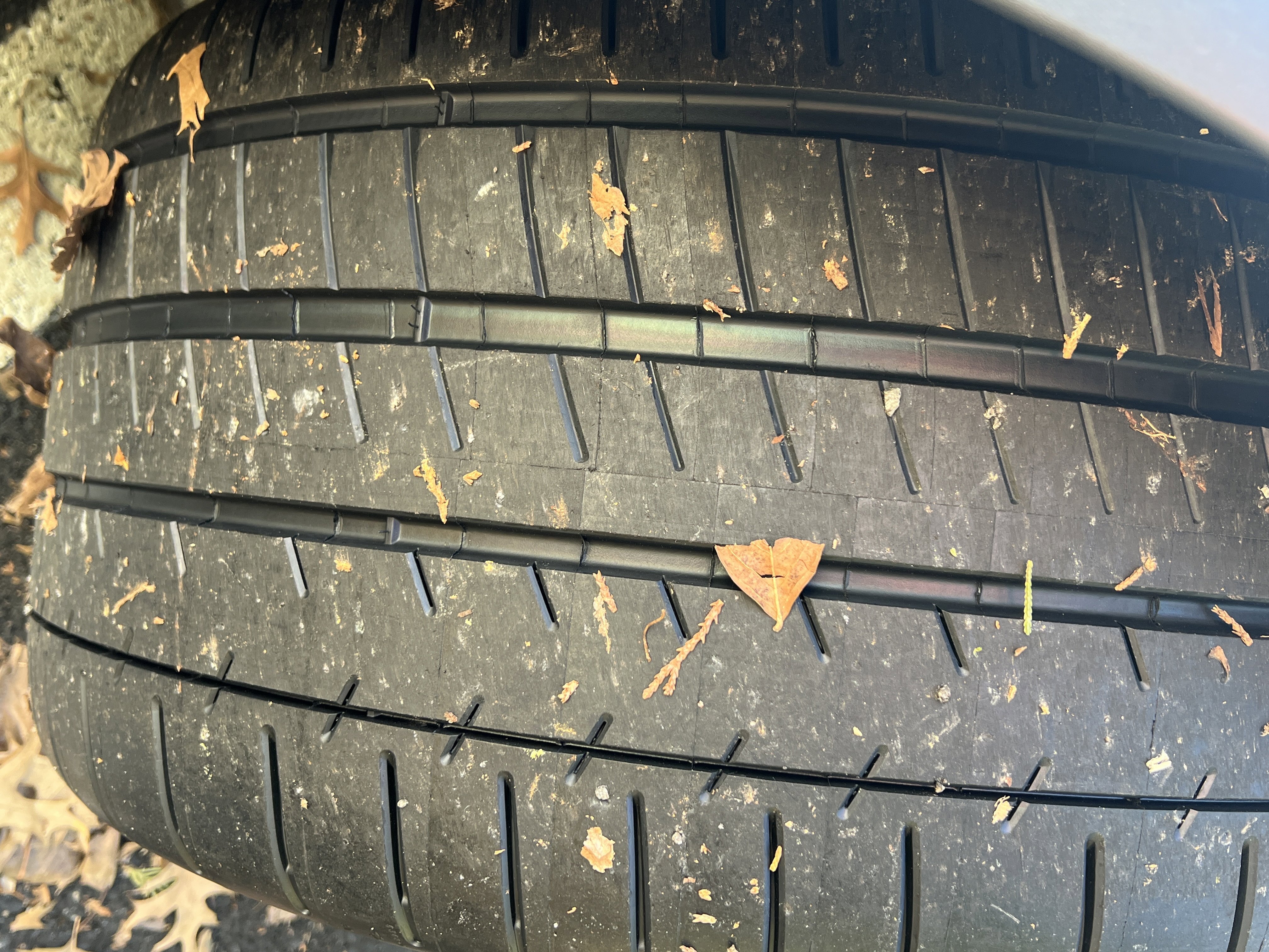 Used 2016 Chevrolet Corvette Z06 w/ 3LZ Preferred Equipment Group image 6