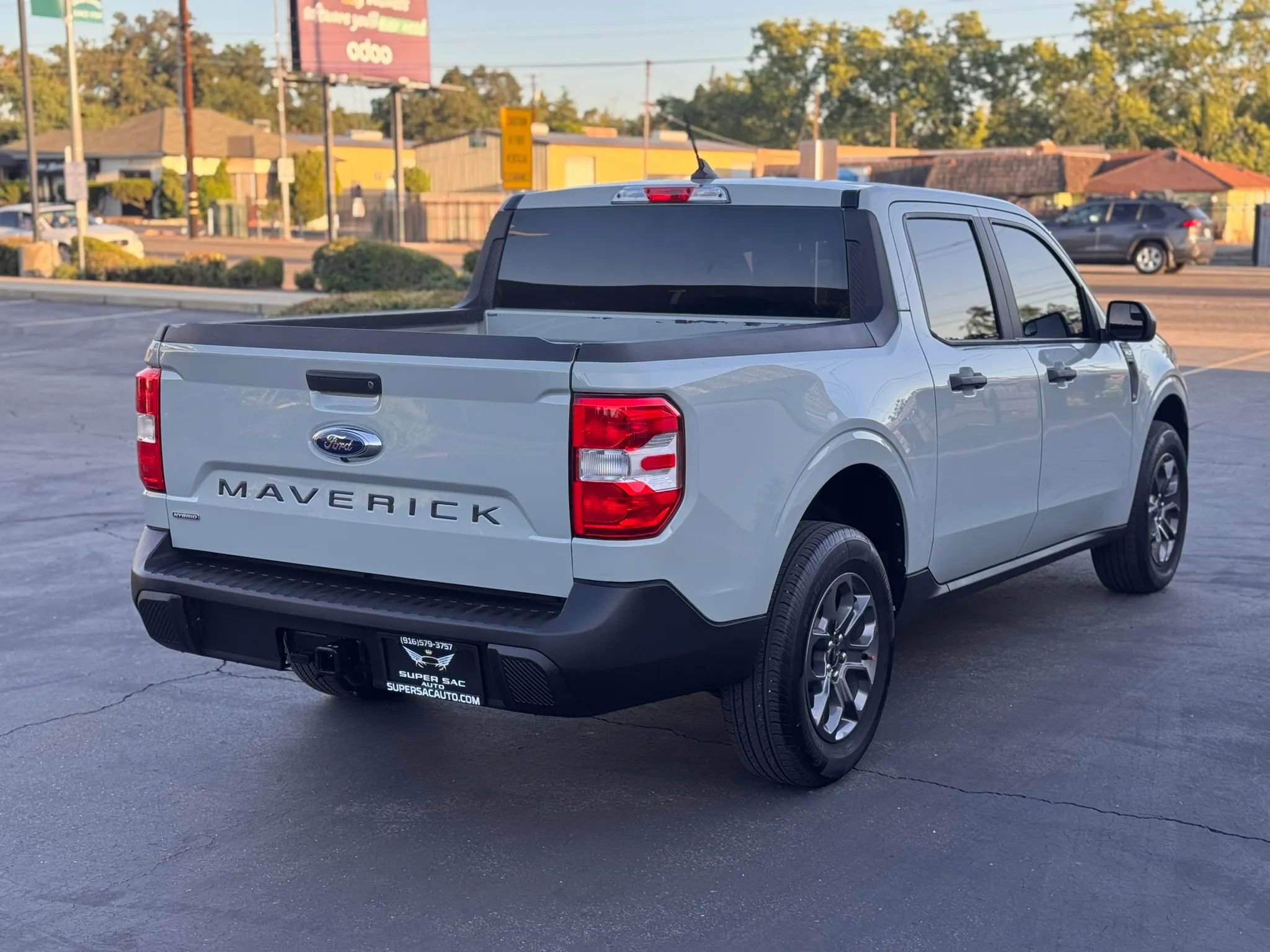 Used 2024 Ford Maverick XLT FWD image 6