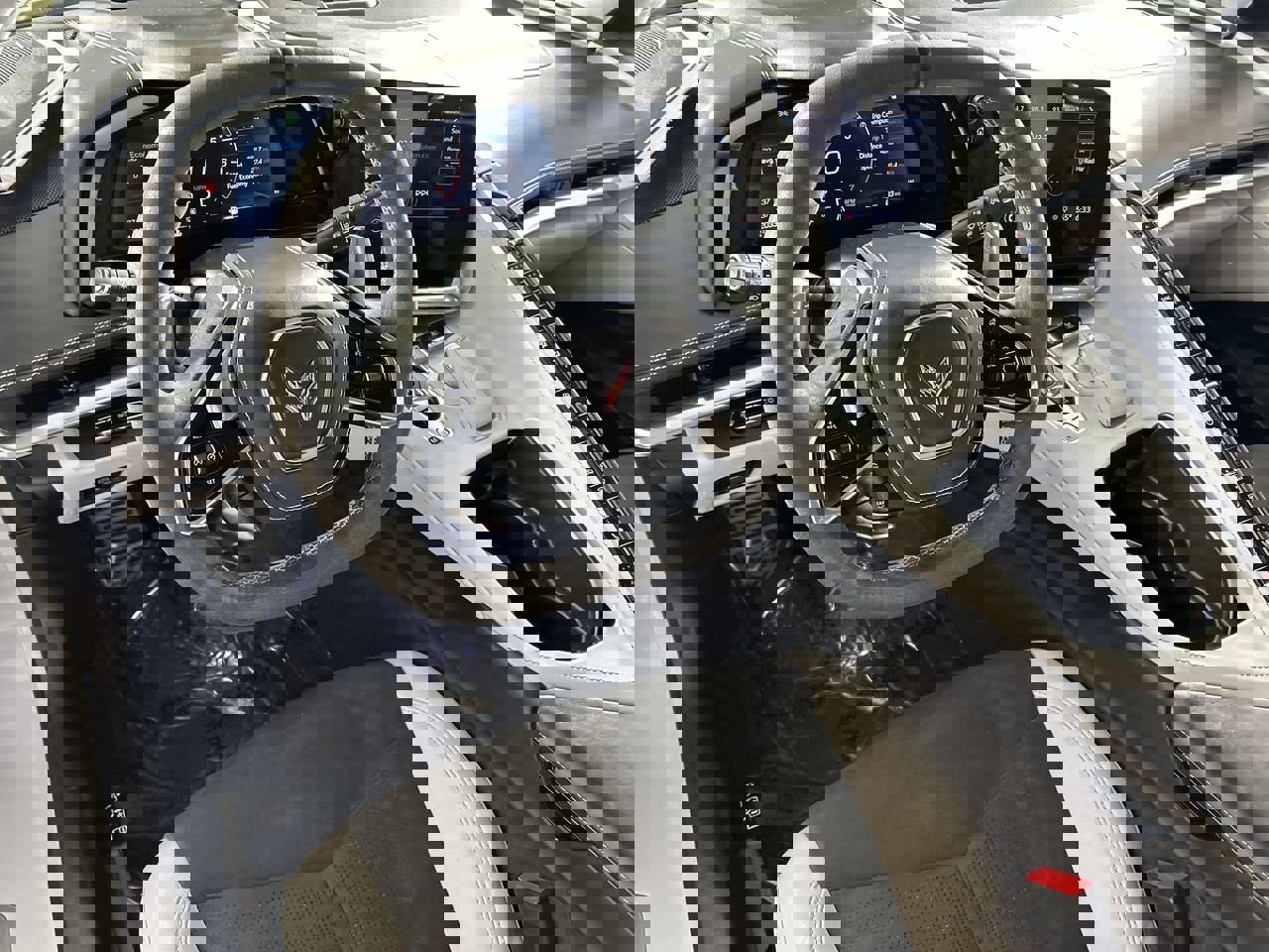 Used 2020 Chevrolet Corvette Stingray Premium Cpe w/ 3LT Preferred Equipment Group image 21