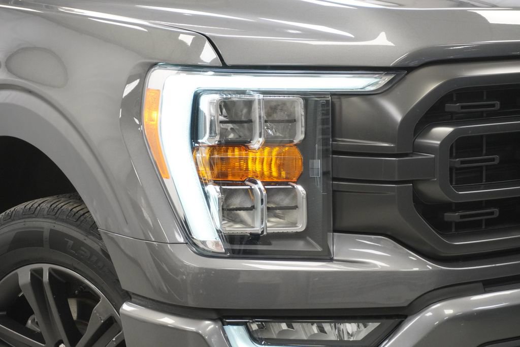 Used 2022 Ford F150 XLT w/ Equipment Group 302A High image 6