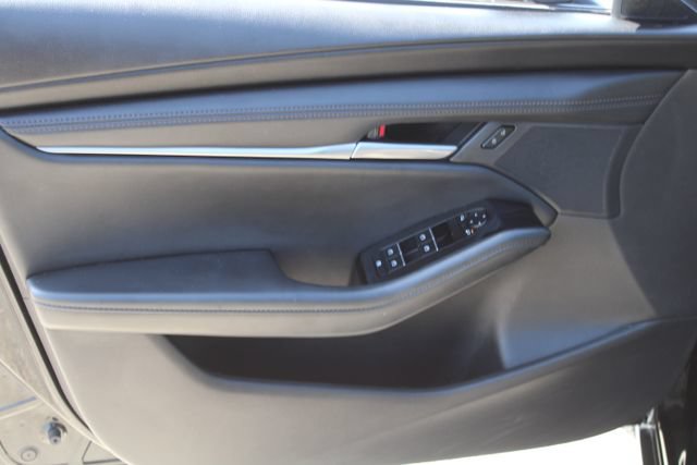 Used 2024 MAZDA MAZDA3 s FWD image 13