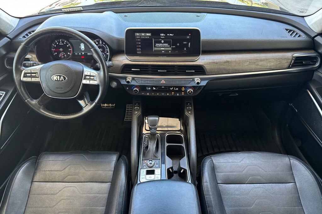 Certified 2021 Kia Telluride SX w/ SX Prestige Package AWD/4WD image 14
