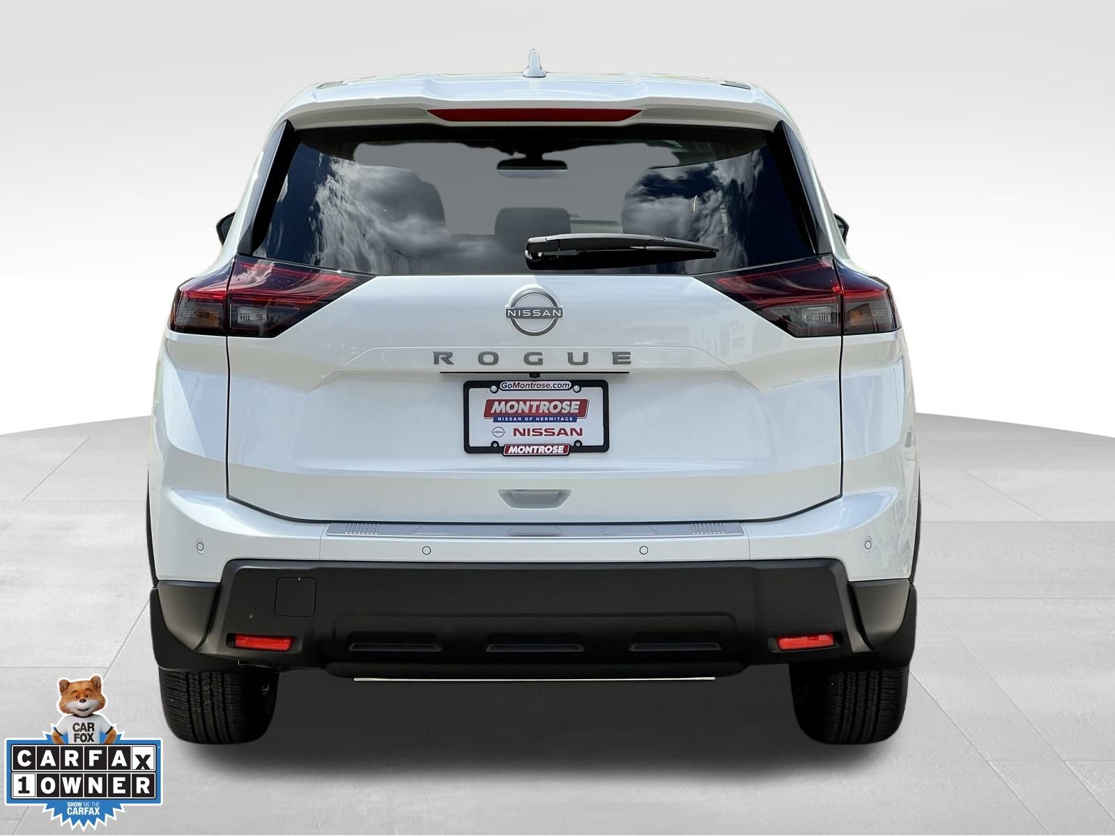 Certified 2025 Nissan Rogue SV image 4