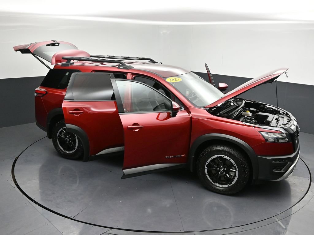 Certified 2025 Nissan Pathfinder Rock Creek image 34