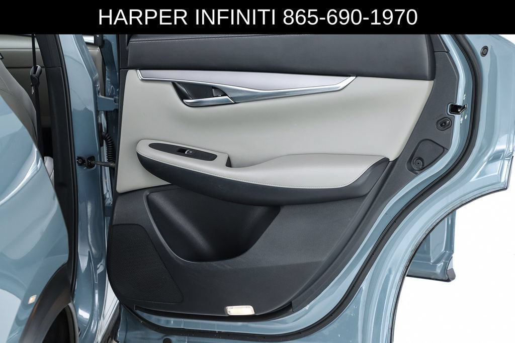 Used 2023 INFINITI QX50 Luxe AWD/4WD image 31