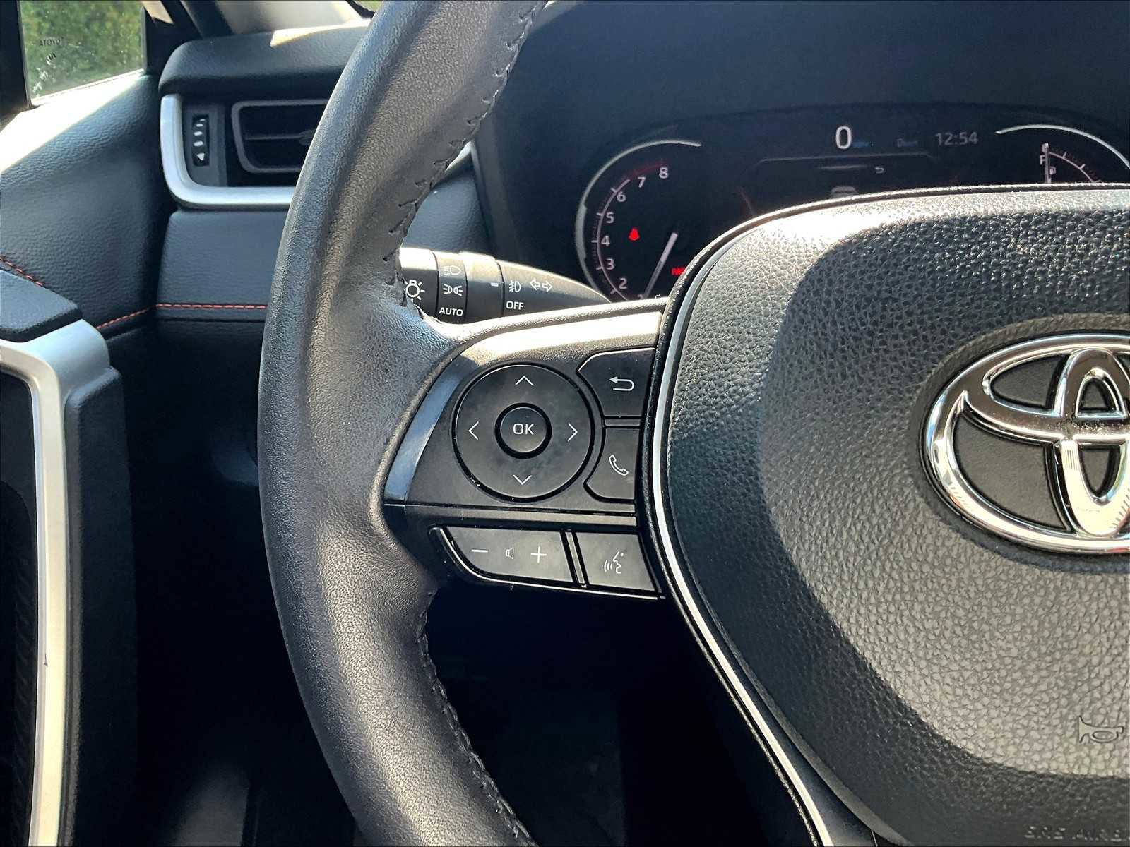 Used 2024 Toyota RAV4 Adventure image 23