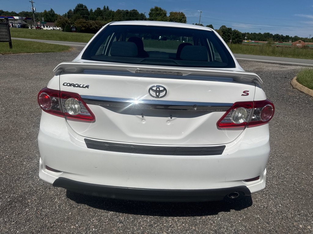 Used 2013 Toyota Corolla S FWD image 9
