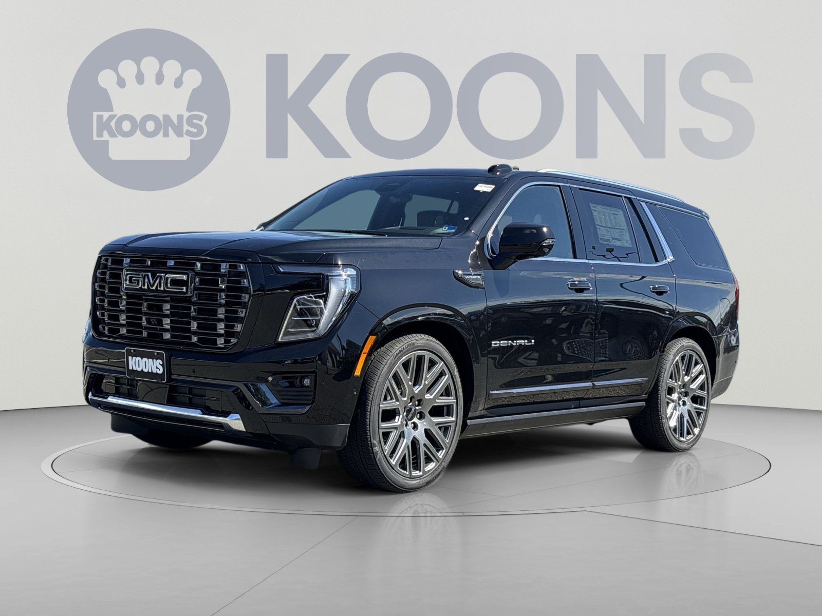 New 2026 GMC Yukon Denali Ultimate w/ LPO, Floor Liner Package AWD/4WD image 1