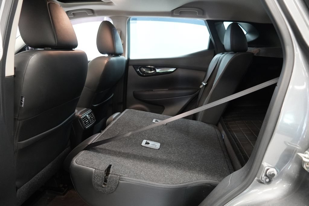 Used 2019 Nissan Rogue Sport SL w/ Premium Package AWD/4WD image 27