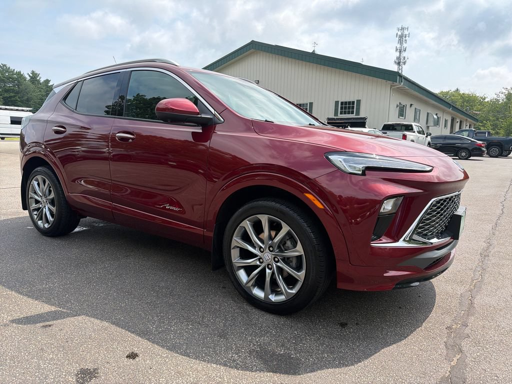 Certified 2025 Buick Encore GX Avenir w/ Avenir Technology Package AWD/4WD image 7