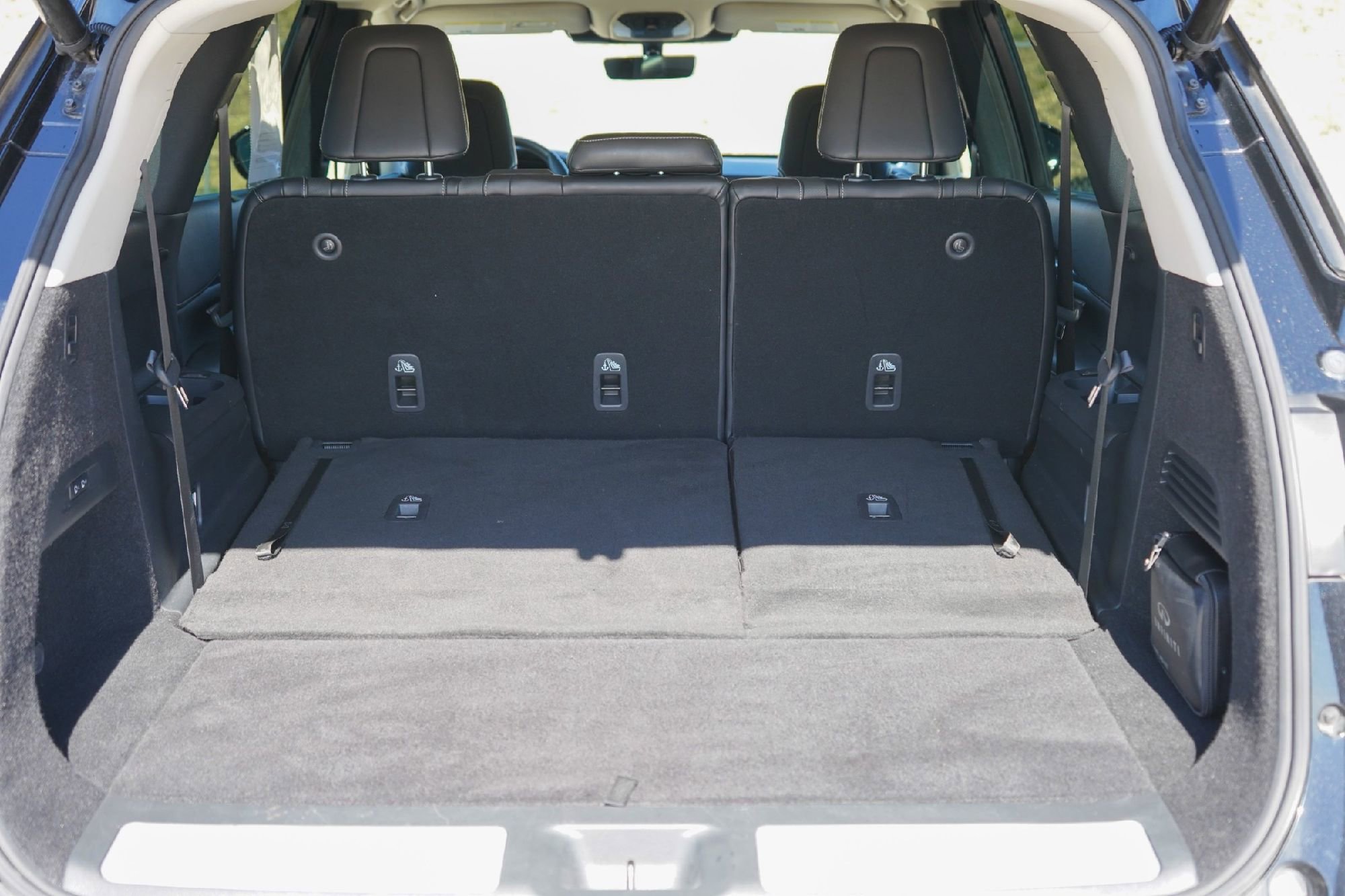 Certified 2023 INFINITI QX60 Sensory w/ Cargo Package image 29