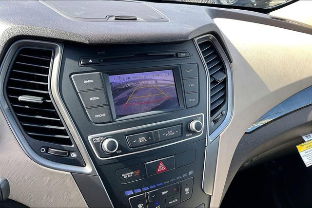 Used 2017 Hyundai Santa Fe Sport image 19