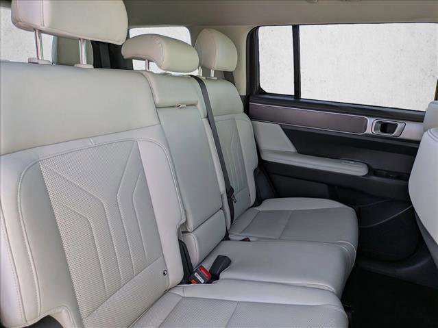 Used 2024 Hyundai Santa Fe SEL image 19