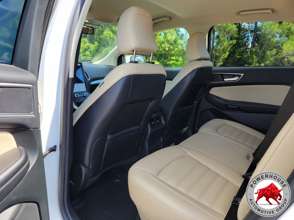 Used 2023 Ford Edge SEL AWD/4WD image 16