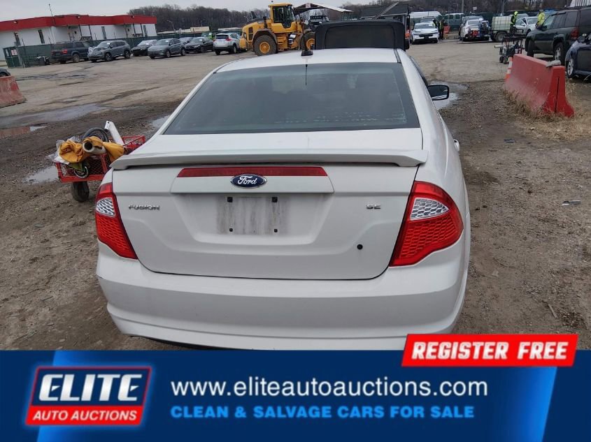 Used 2012 Ford Fusion SE image 28