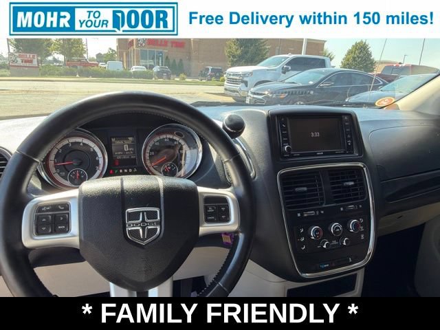 Used 2018 Dodge Grand Caravan SE w/ UConnect Hands-Free Group FWD image 31
