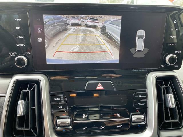 Used 2022 Kia Sorento S image 9