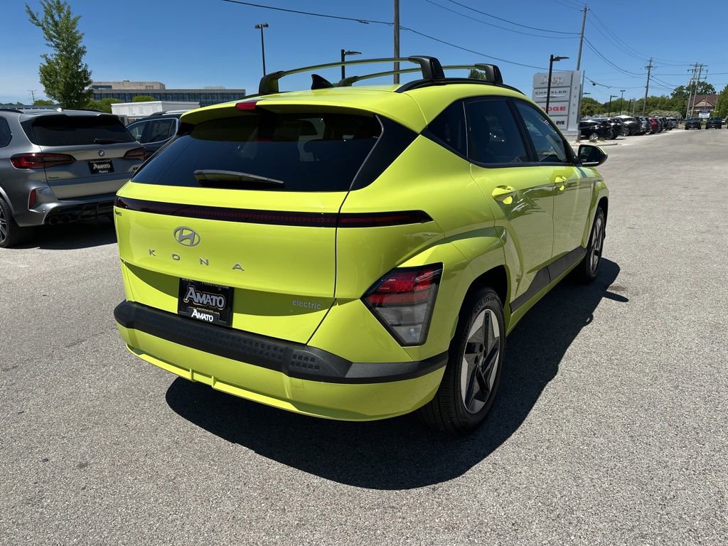 Used 2024 Hyundai Kona SEL FWD image 7