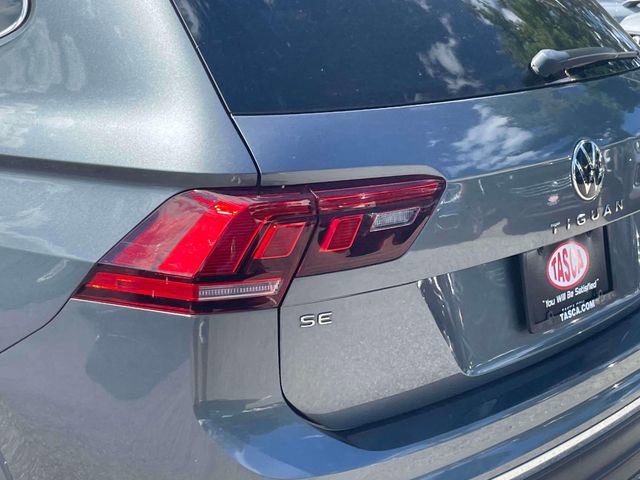Used 2022 Volkswagen Tiguan SE image 11