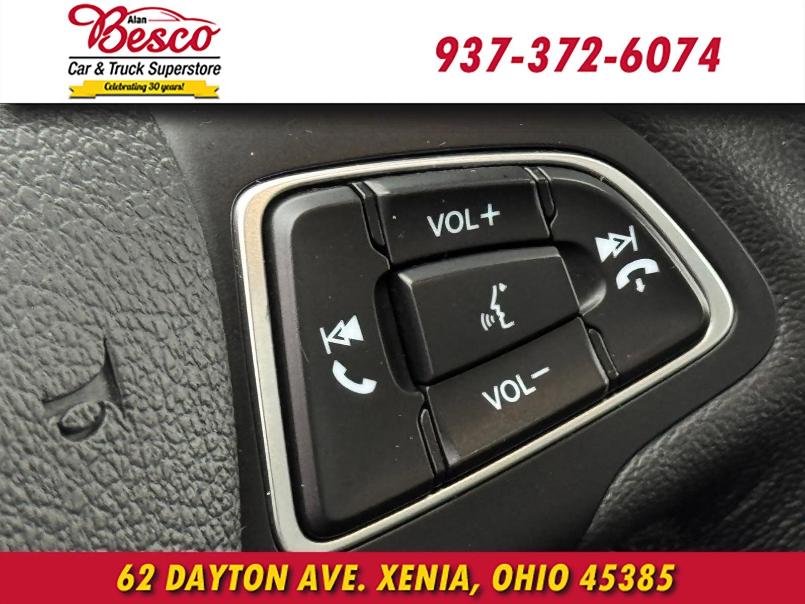 Used 2018 Ford Escape SEL image 12