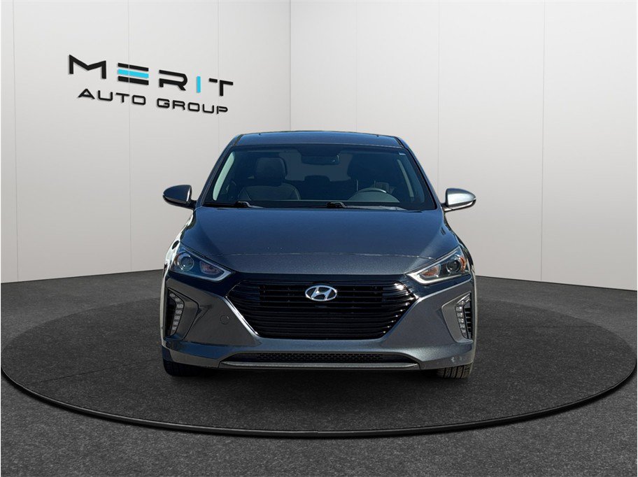 Used 2017 Hyundai Ioniq Limited FWD image 2