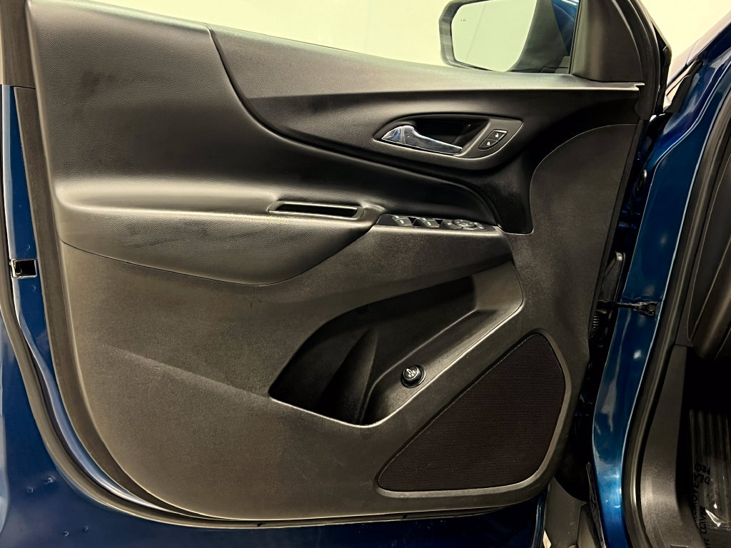 Used 2019 Chevrolet Equinox LT FWD image 14