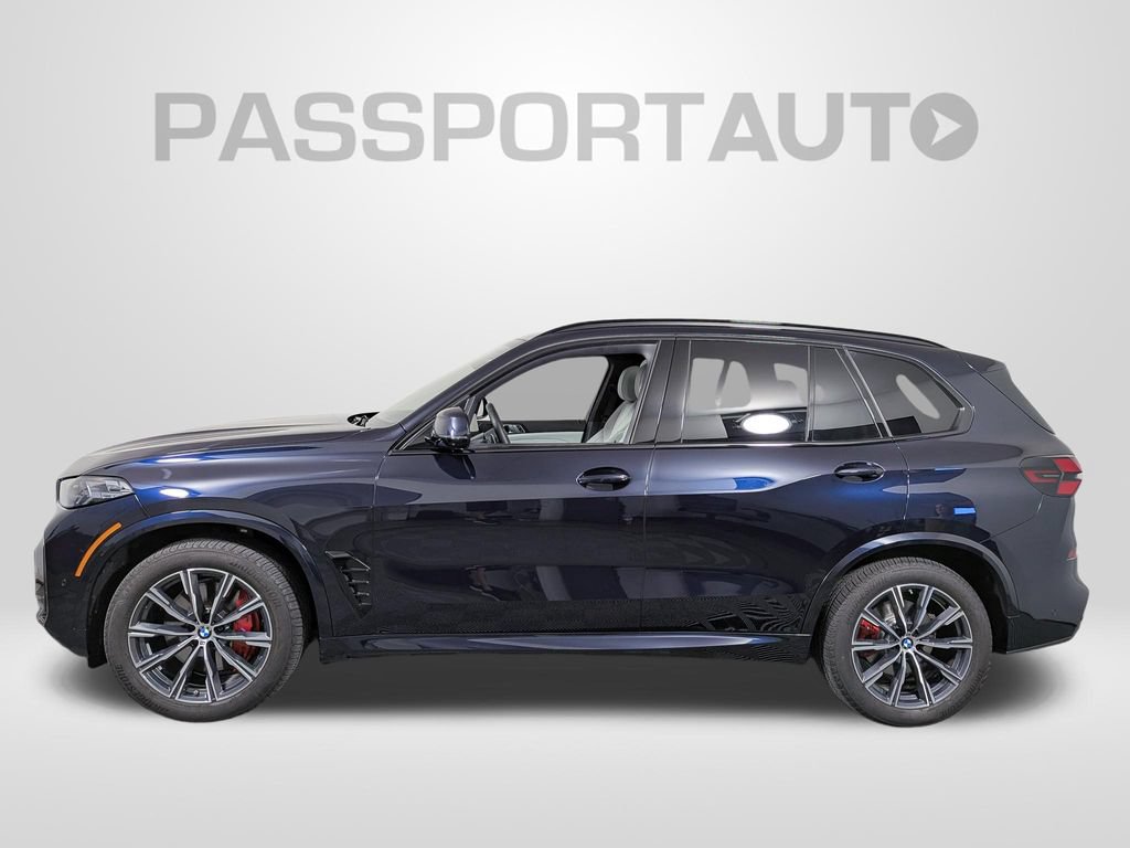 Used 2026 BMW X5 xDrive40i w/ M Sport Package AWD/4WD image 2