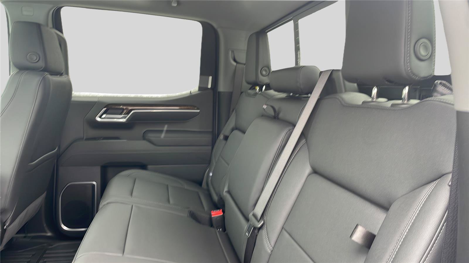 New 2026 GMC Sierra 1500 Elevation w/ Elevation Premium Package AWD/4WD image 18