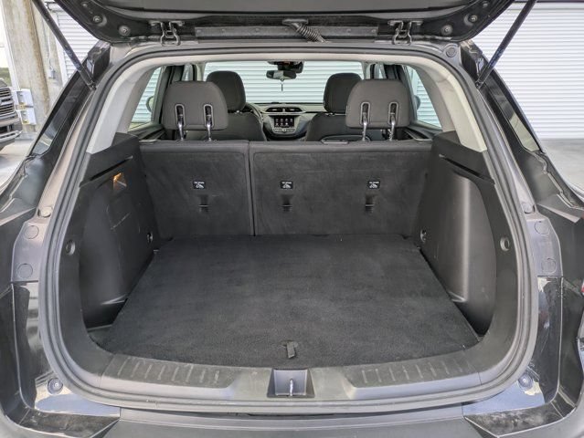 Used 2021 Chevrolet TrailBlazer LS FWD image 12