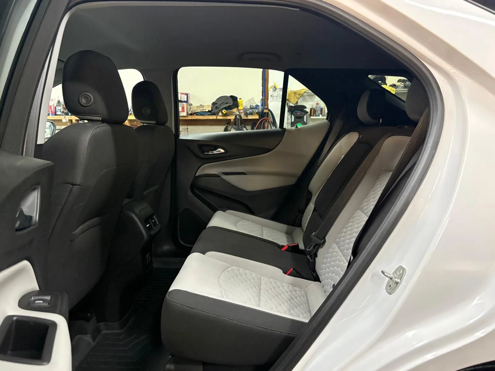 Used 2019 Chevrolet Equinox LT AWD/4WD image 26