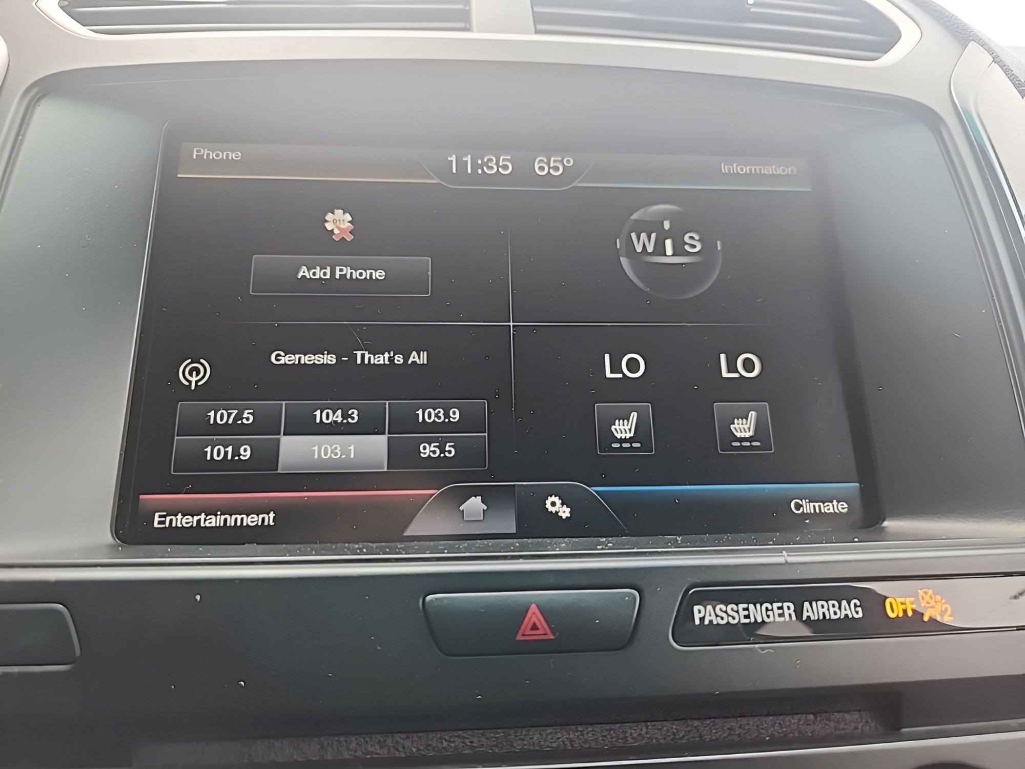 Used 2016 Ford Explorer XLT w/ Equipment Group 202A image 17