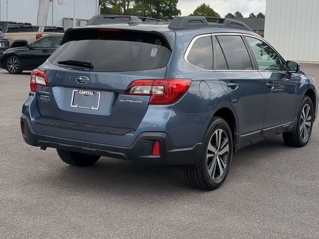 Used 2018 Subaru Outback 2.5i Limited AWD/4WD image 3