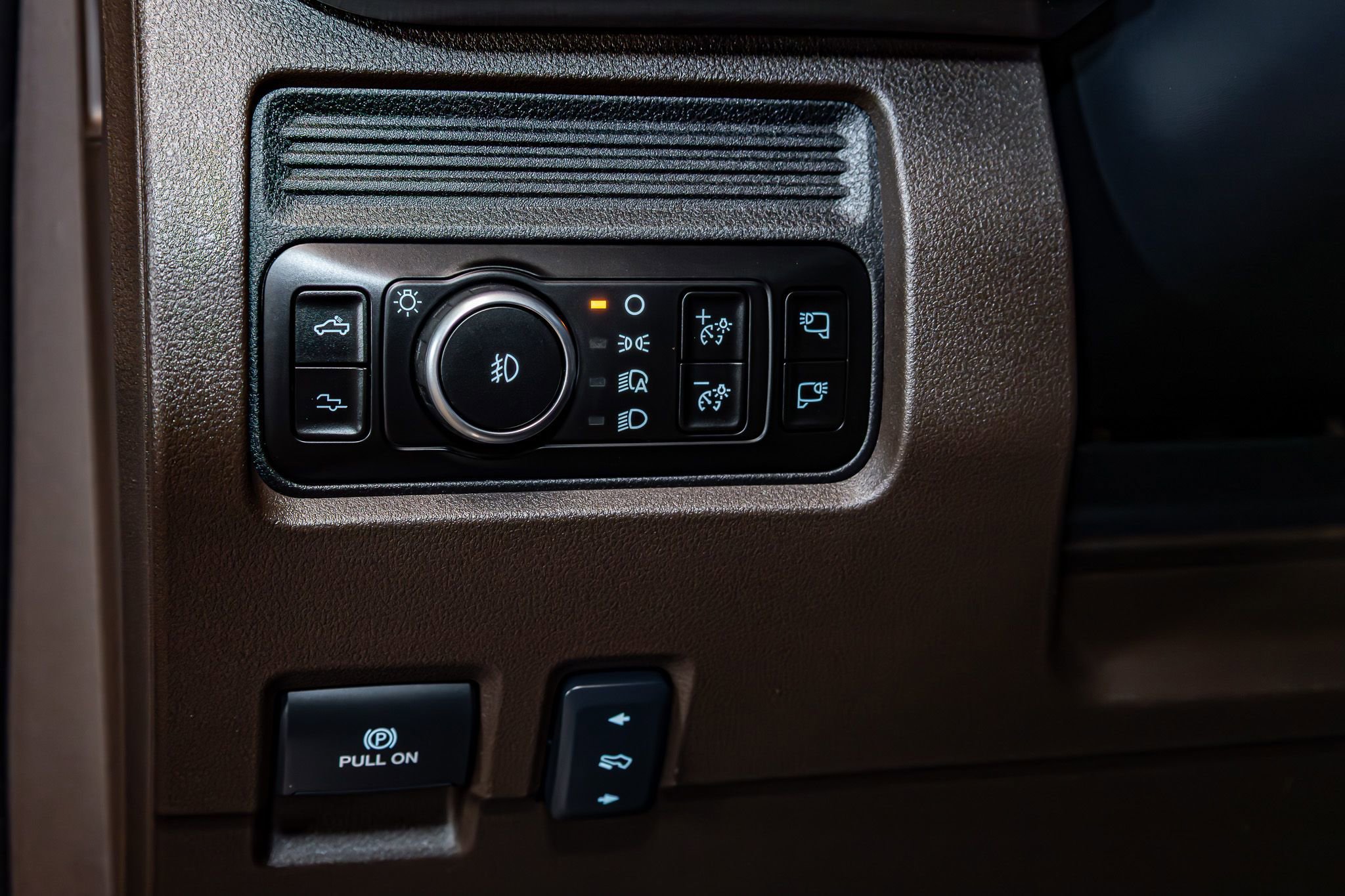 Used 2026 Ford F450 King Ranch w/ Chrome Package image 19